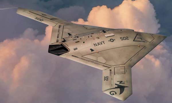 avion Italeri X-47B